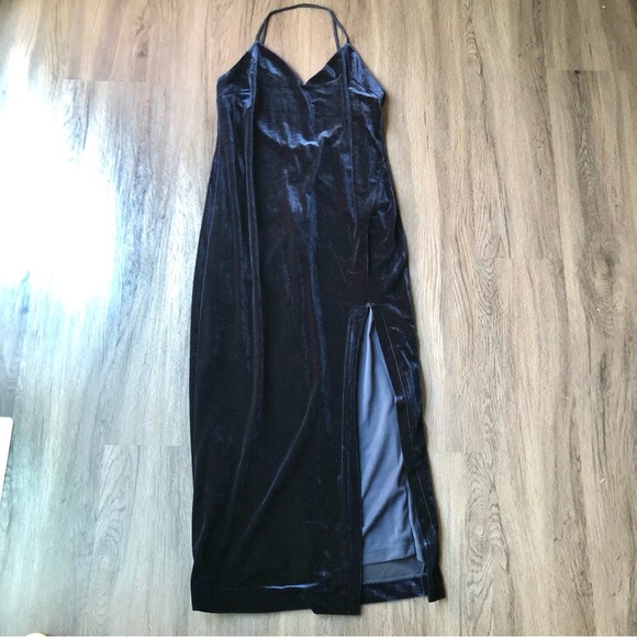 Bardot Raven Dress Size 10 Dark Navy Velvet Midi Thigh Slit Modern Chic Romantic - Picture 2 of 8